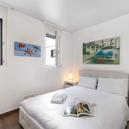 Art - Balcony And Parking - Happy Appartement *